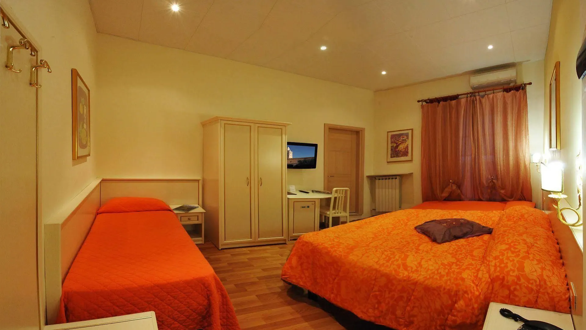Hotel Alexander & Spa Санремо