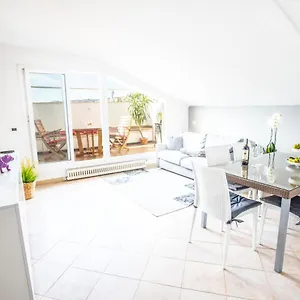 Appartement Mansarda Luminosa In Centro A, San Remo