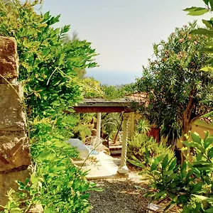  Apartment D'artisti